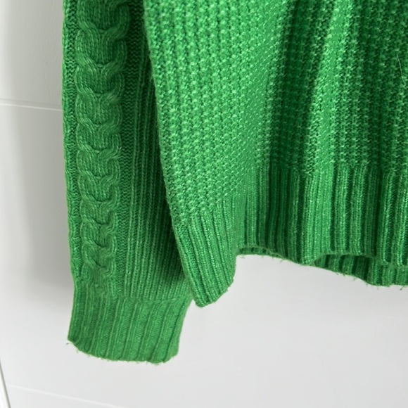 Something Navy Knot Turtleneck Sweater - Picture 6 of 8